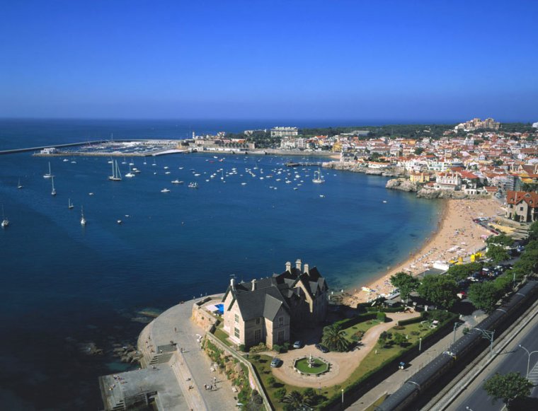 cascais-bay.jpg