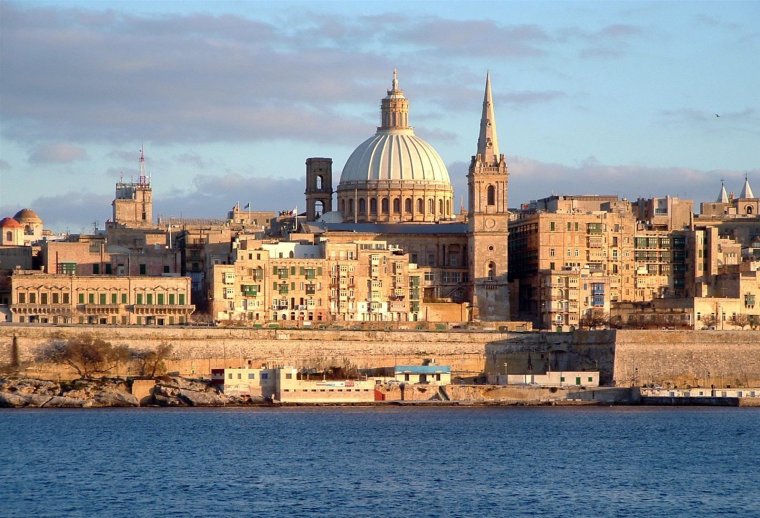 valletta_sliema_view.jpg